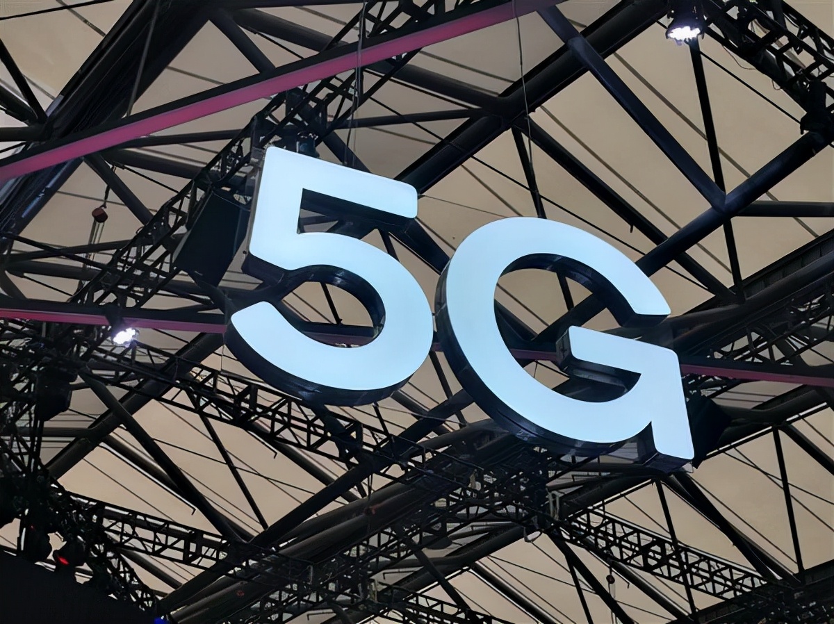 抢在爱立信、诺基亚之前，华为重新定义5G，比5G强大10倍