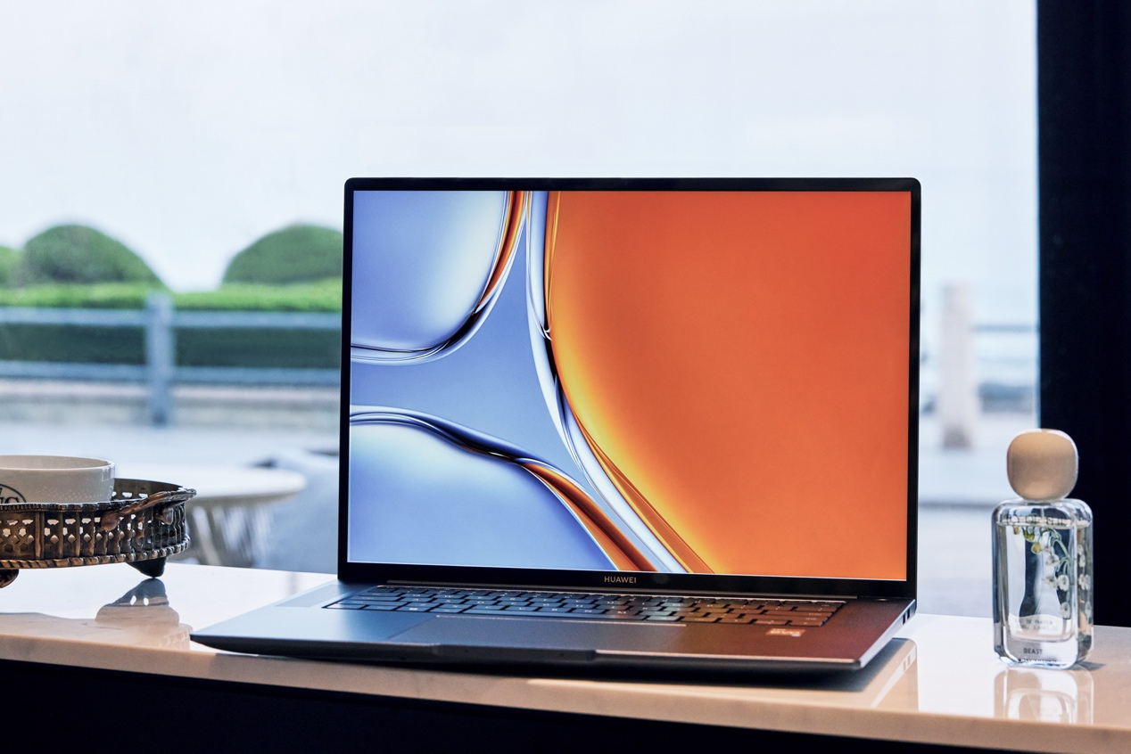 华为 MateBook 16s 评测：独此一份的 Windows 办公体验